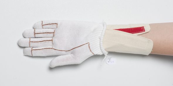 First model of the piezoresistive glove - palm